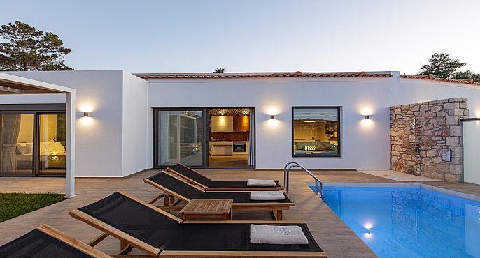 Villa Takis